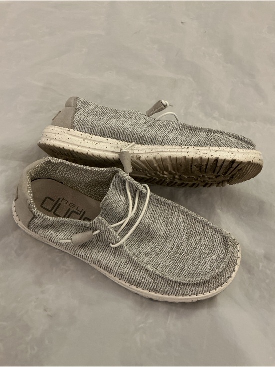 Hey Dude Shoes - Hey Dude Wendy women’s size 8 stretch cloud